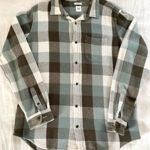 🛑SOLD🛑GAP Men's Plaid Shirt - Black, Gray, White